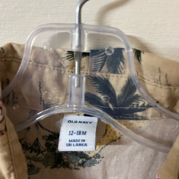 Old Navy Safari Print Tan Button Down Top Linen Blend Size 12/18m - Picture 3 of 3